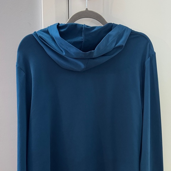 Men’s Conquer ALO Yoga Teal Hoodie NWOT - Picture 8 of 9